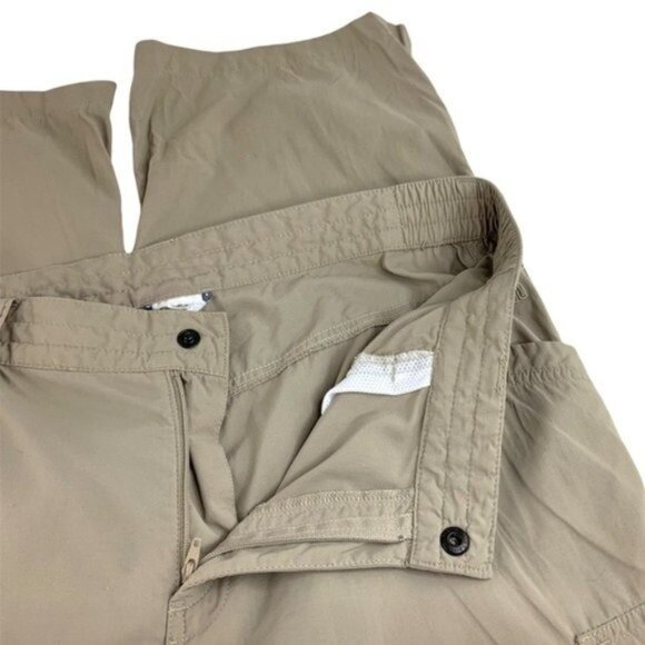 North Face Zipper Off Cargo Convertible Pants Shorts Tan Nylon - Picture 4 of 7